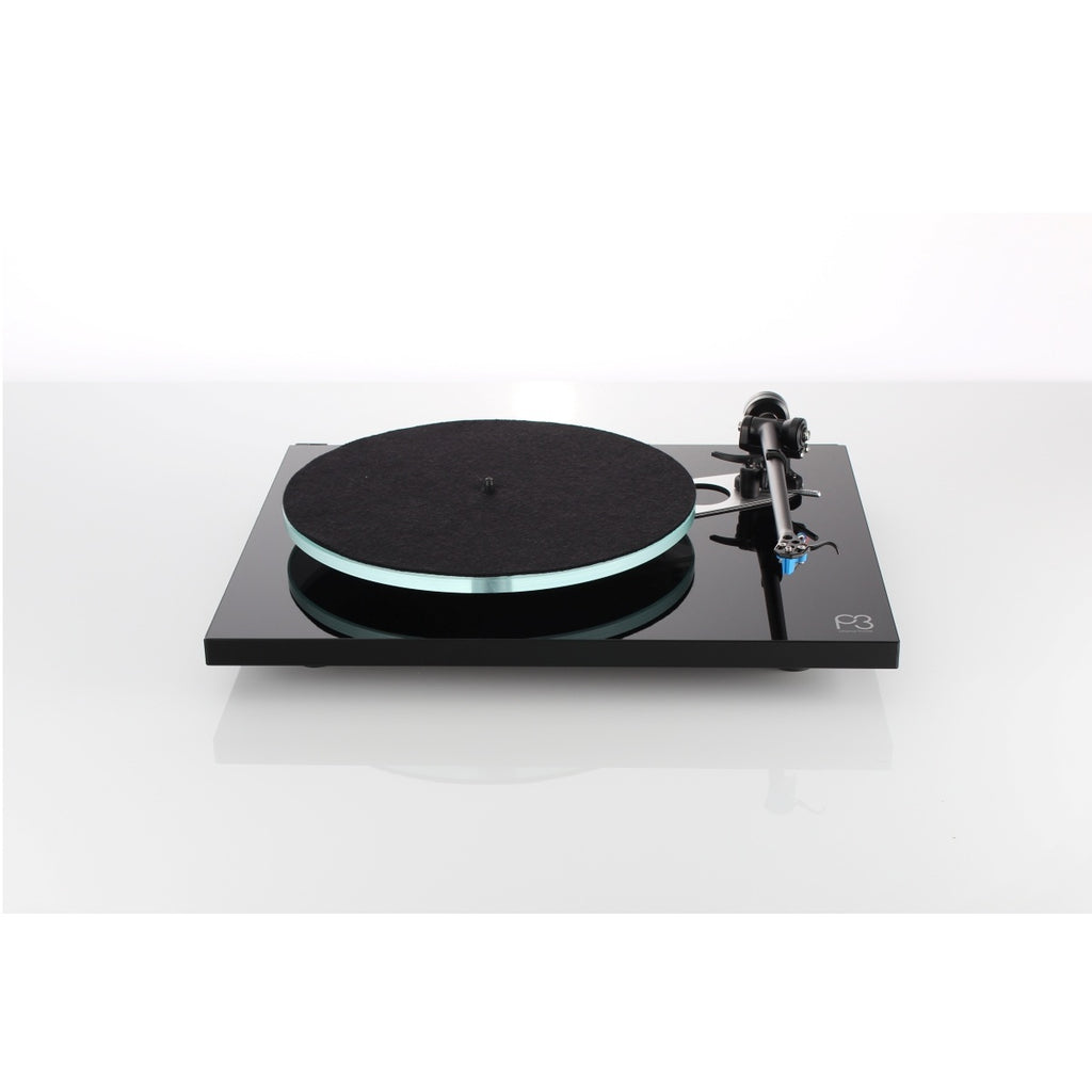 Rega Planar 3 with Elys 2 fitted