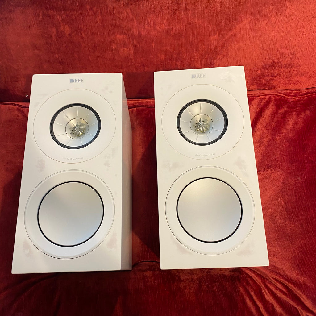 Pre loved KEF R3 White