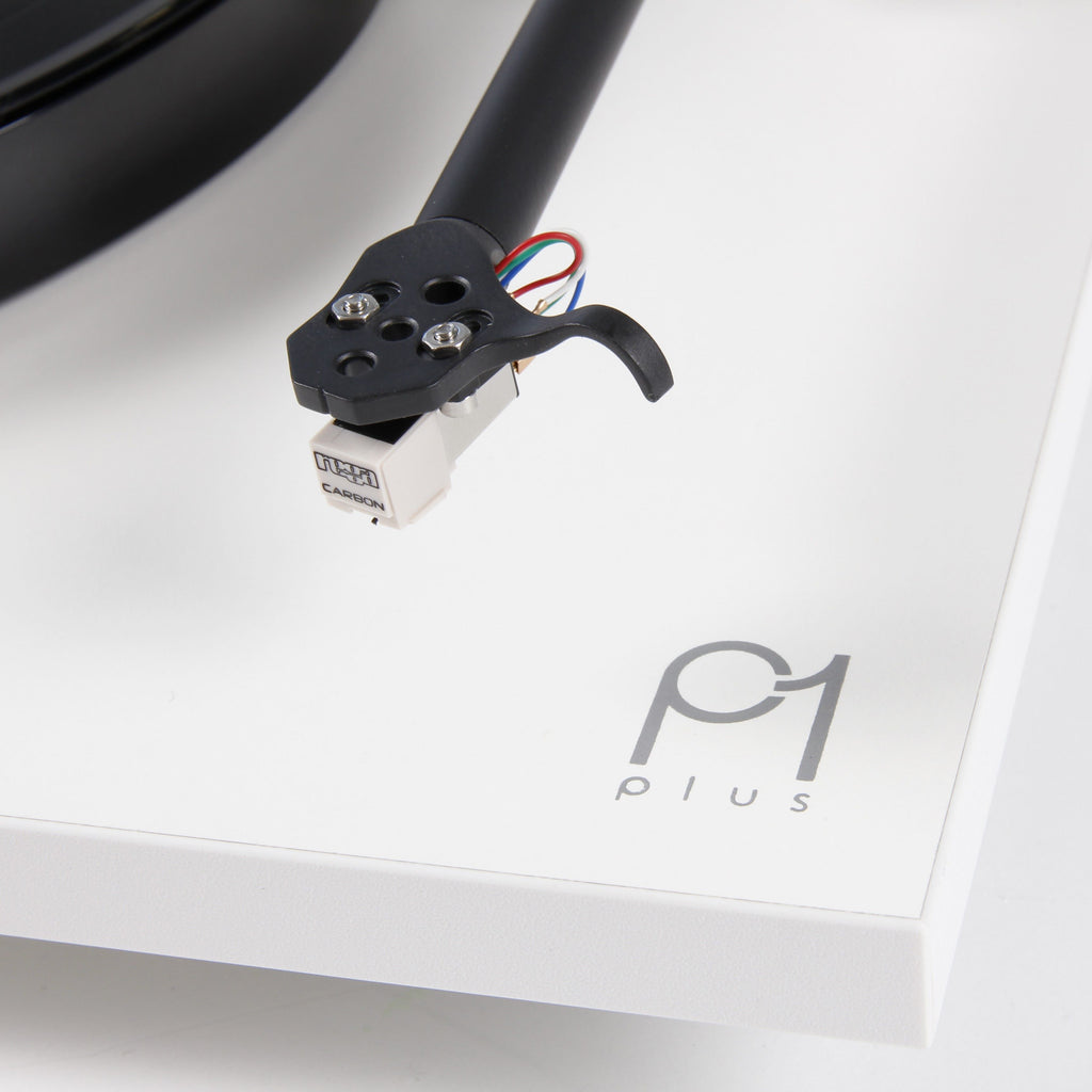 Planar 1 PLUS turntable with phono stage