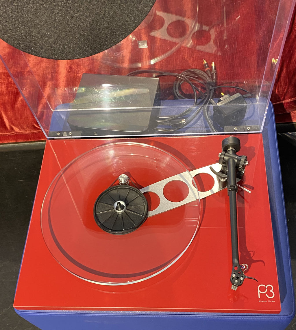 Pre Loved Rega Planar 3 in Red with TTPSU power supply and almost new Nd7