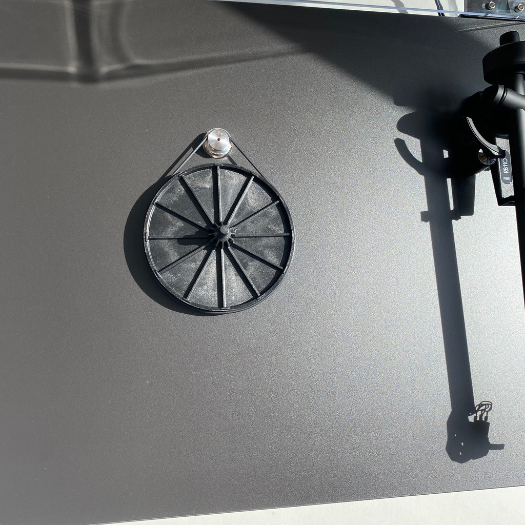 Pre loved Rega Planar 1 black
