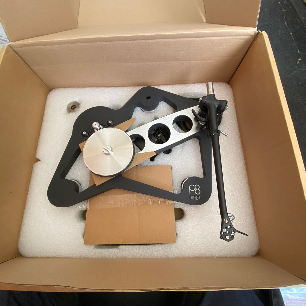 Pre loved Rega Planar 8 Apheta 3