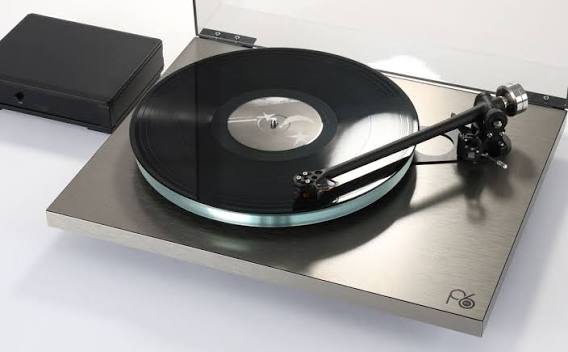 Rega Planar 6 RS Edition