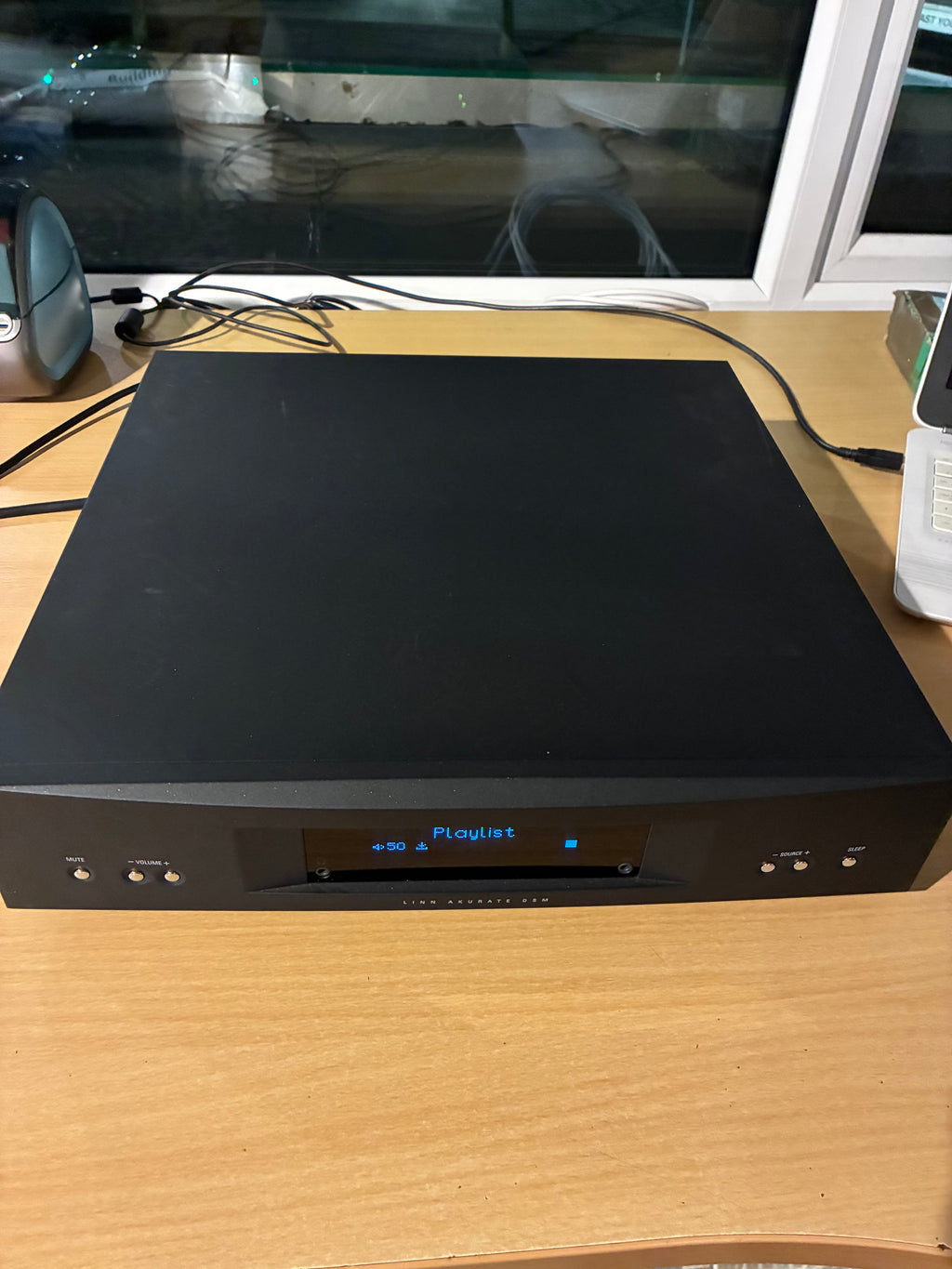 Pre Loved Linn Akurate DSM preamplifier and streamer in one